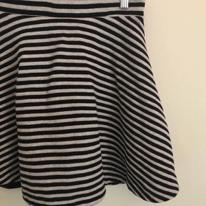 Gap :: Striped skater skirt